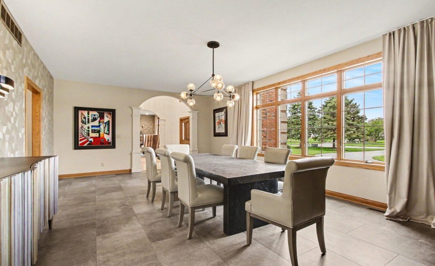 007_4z2a2114_733