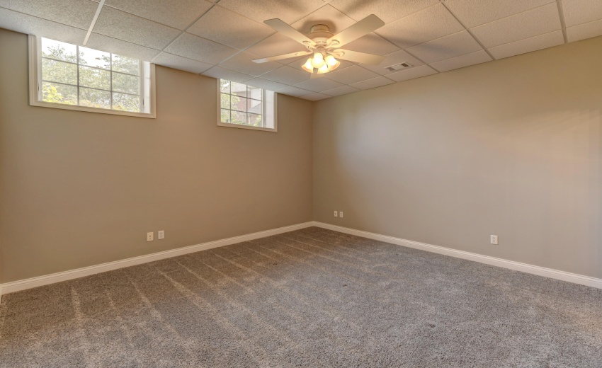 10135 Cherrywood-77