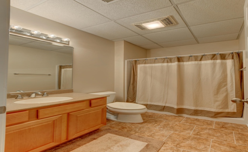 10135 Cherrywood-79