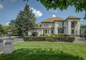 10135 Cherrywood Lane, Munster, Indiana, 7 Bedrooms Bedrooms, 20 Rooms Rooms,7 BathroomsBathrooms,Residential,For Sale,Cherrywood,NRA838803