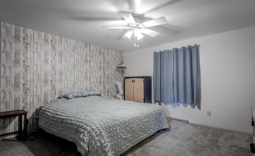 5768_Evergreen_Ave-020