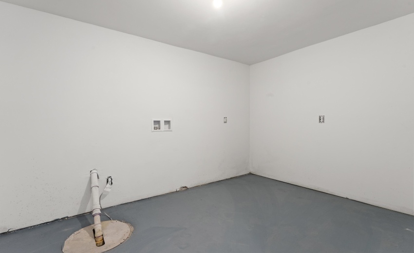 1317 Harrison St - Gary (037)