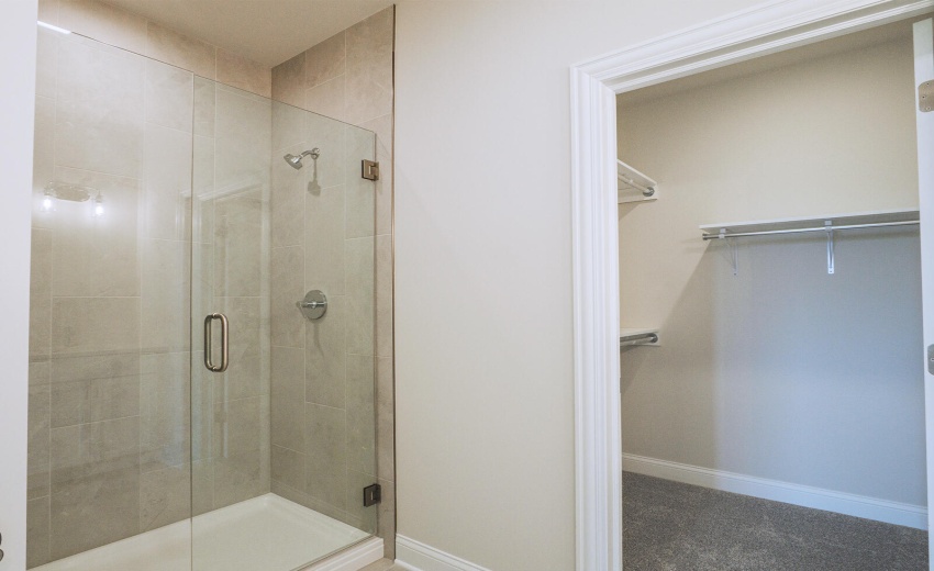Main Bath 2