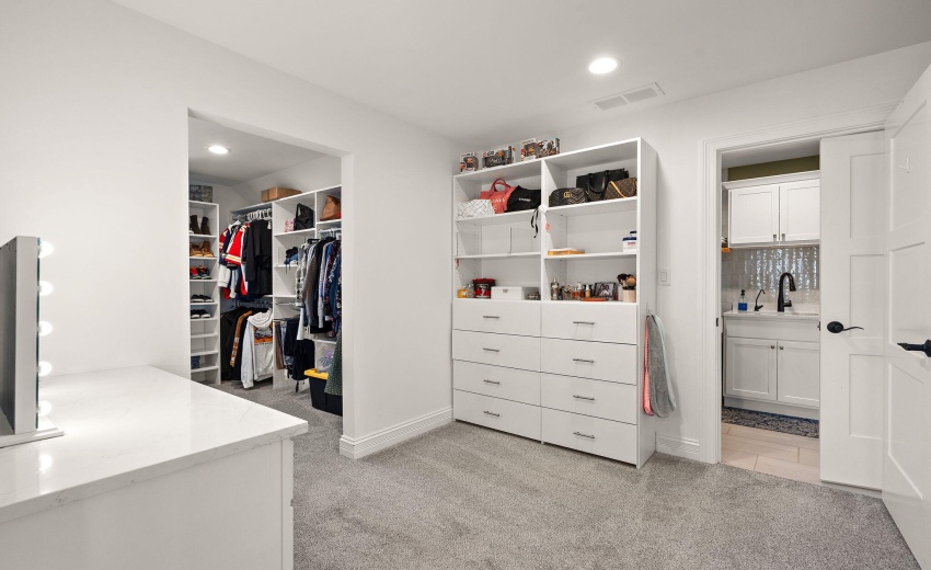 13431 Redbud Dr.