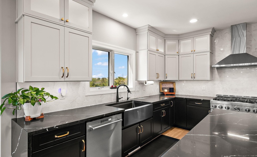 13431 Redbud Dr.