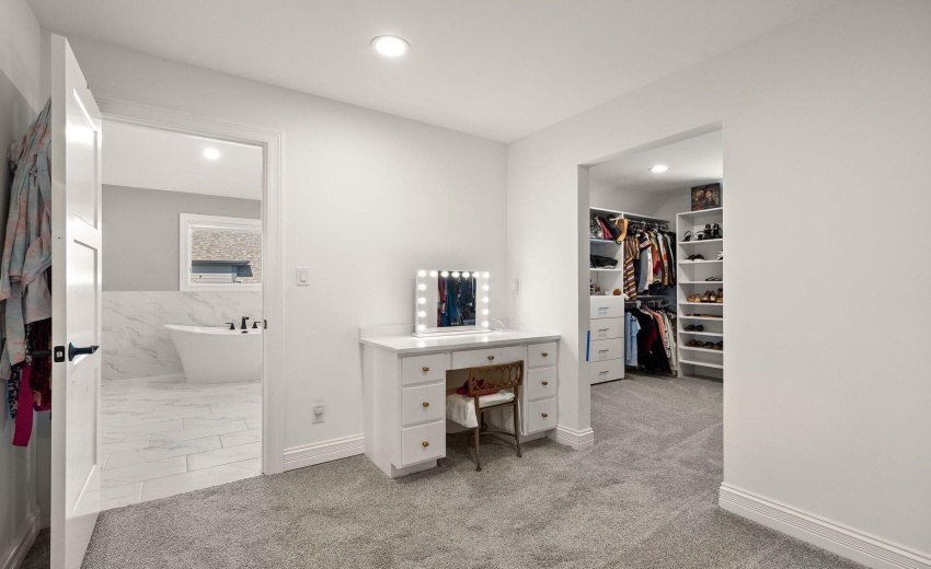 13431 Redbud Dr.