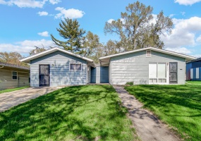 4049 Kentucky Street, Gary, Indiana, 3 Bedrooms Bedrooms, 6 Rooms Rooms,1 BathroomBathrooms,Residential,For Sale,Kentucky,NRA839107