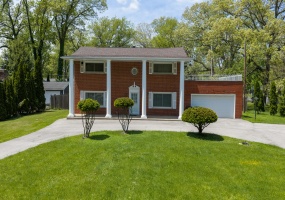2730 Carmen Street, Portage, Indiana, 4 Bedrooms Bedrooms, 8 Rooms Rooms,3 BathroomsBathrooms,Residential,For Sale,Carmen,NRA839127