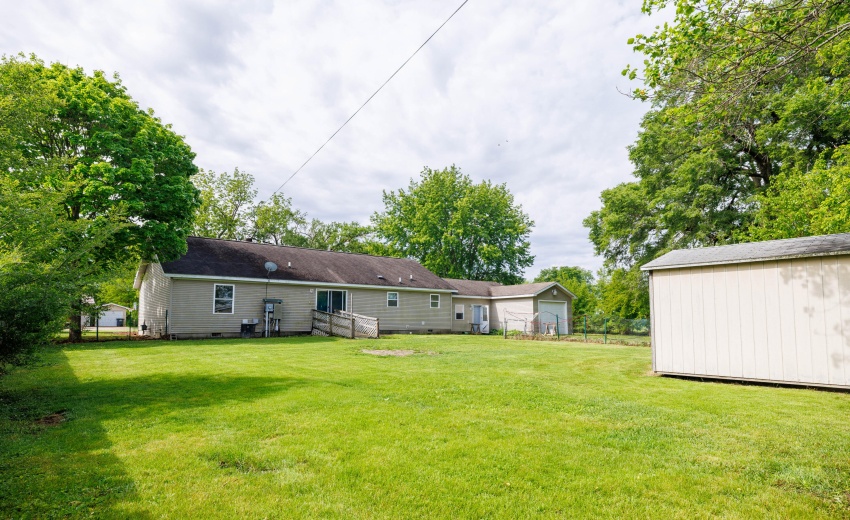 106 W Allen St Kentland-8