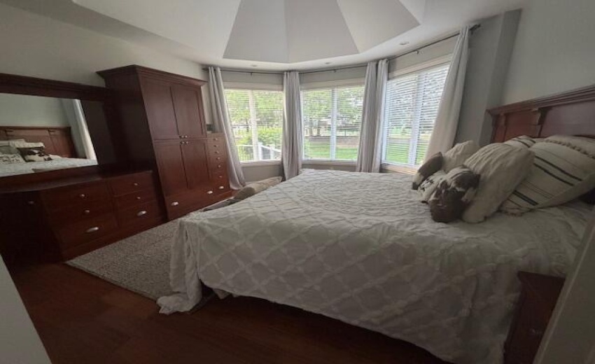 Master Bedroom 5