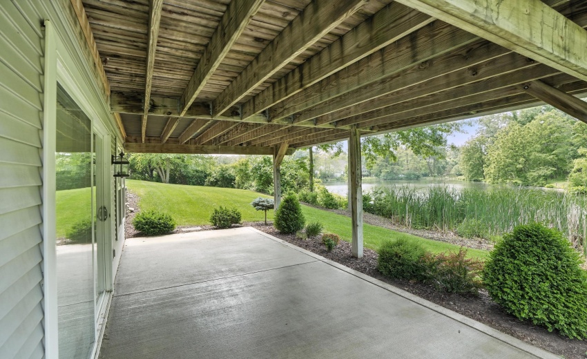 46 patio off walk out basement