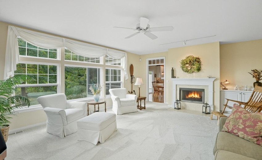 12 Living Room