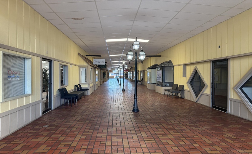 MALL