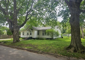 206 16th Street, La Porte, Indiana, 2 Bedrooms Bedrooms, 4 Rooms Rooms,1 BathroomBathrooms,Residential,For Sale,16th,NRA839157
