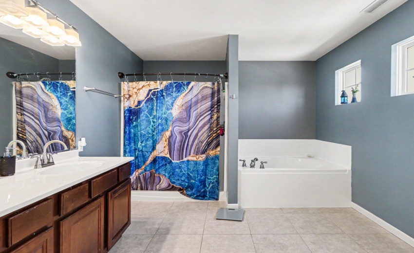 Ensuite