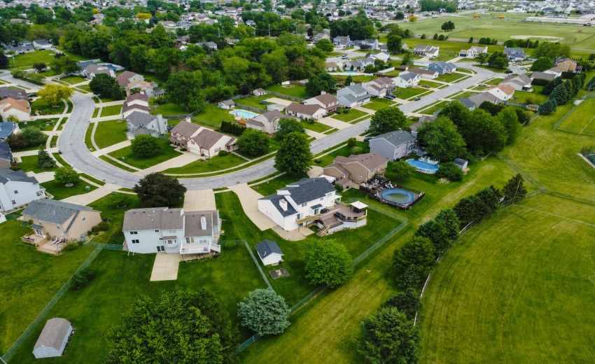 45_6281 marietta ave - drone (3)