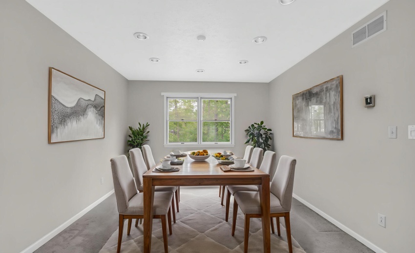 Formal Dining Rm