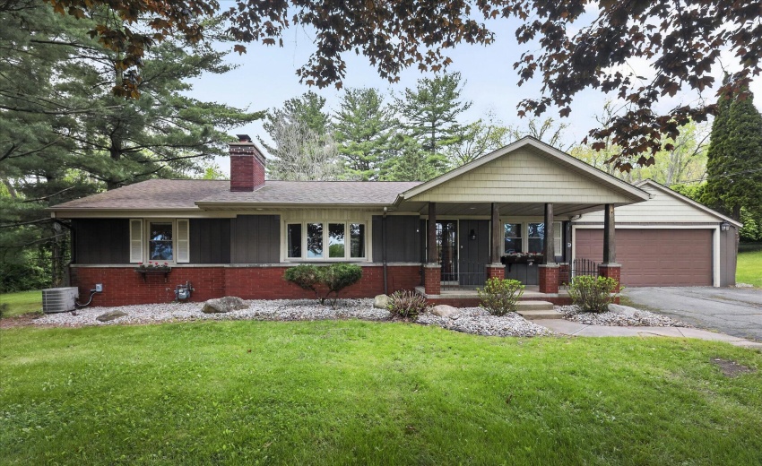 03-54851-Pine-Rd-South-Bend-Windowstill