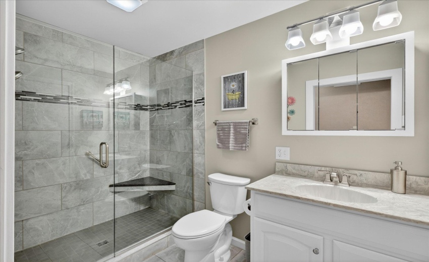 24-54851-Pine-Rd-South-Bend-Windowstill