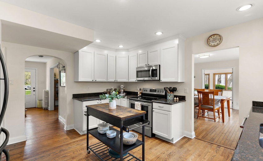 Update kitchen w/ granite