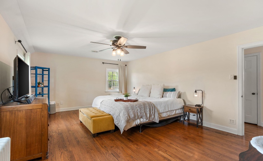 Primary suite