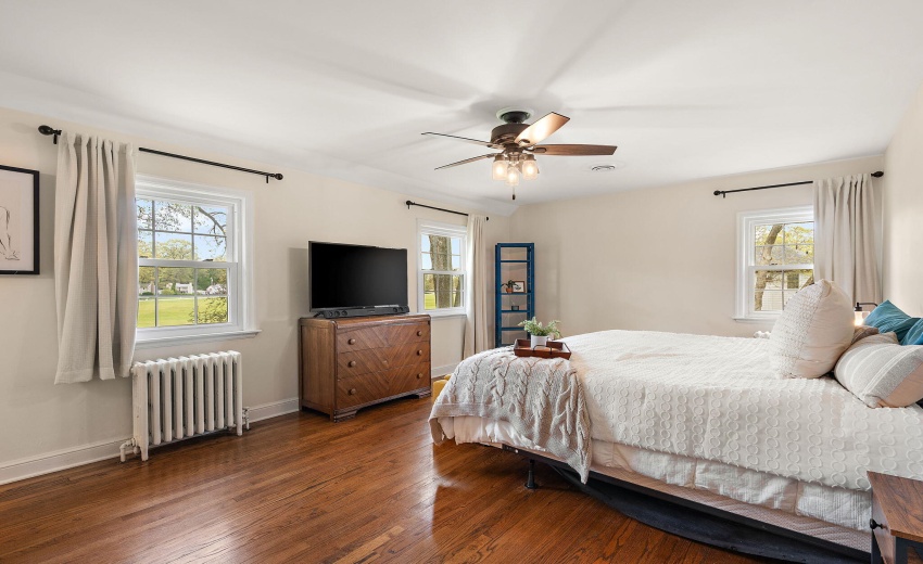 Primary suite