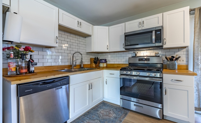 1644 Michael Dr-20