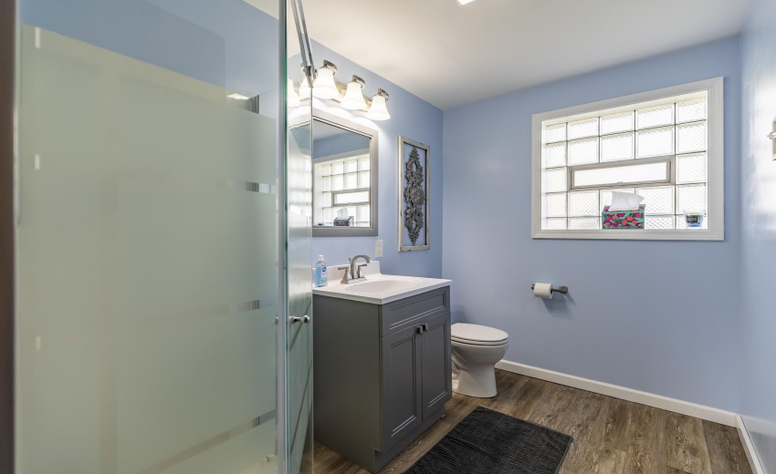 1644 Michael Dr-32