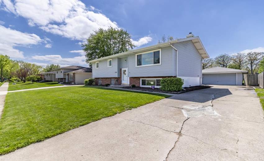 1644 Michael Dr-3
