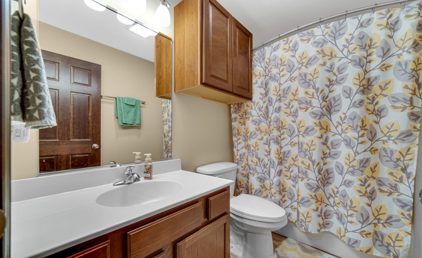 Hallway Bathroom.Jones
