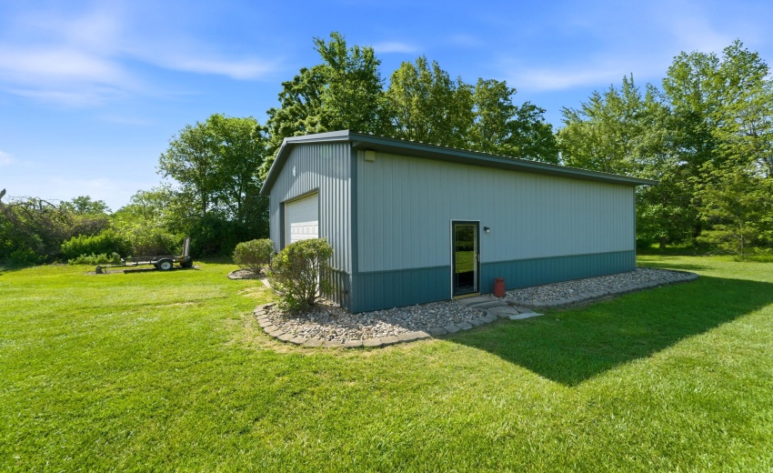 Pole Barn Side