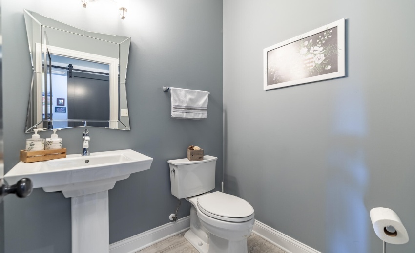 9863 Elle Ave-45