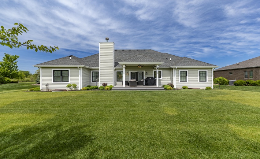 9863 Elle Ave-7