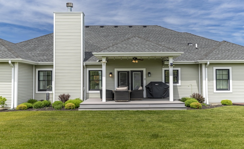 9863 Elle Ave-8