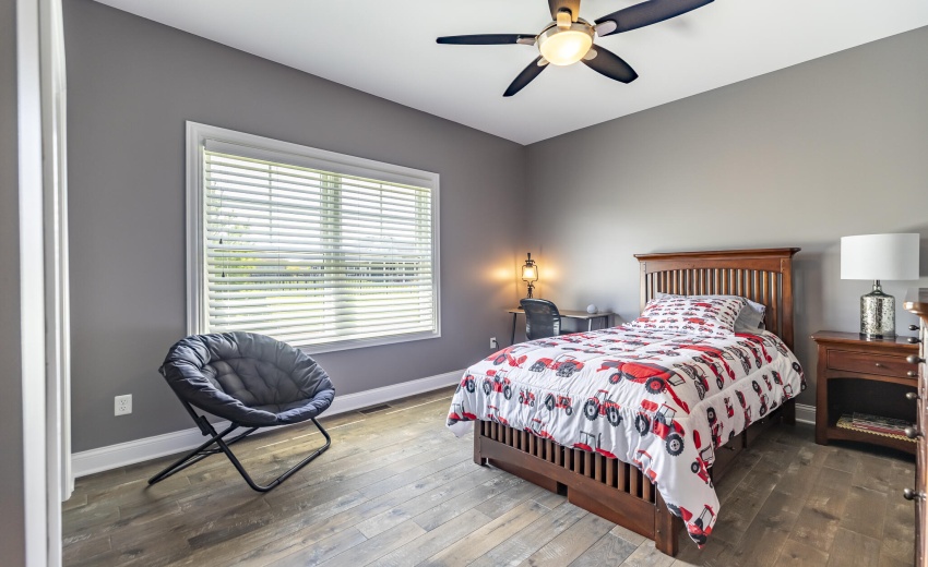 9863 Elle Ave-55