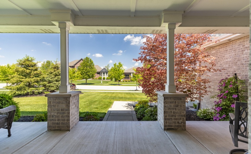 9863 Elle Ave-23