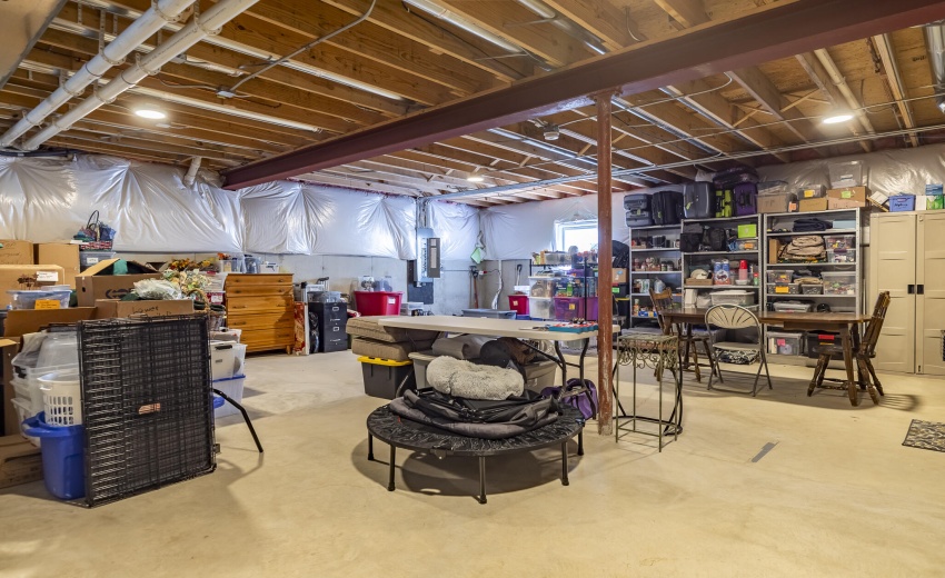 9863 Elle Ave-70