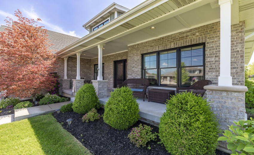 9863 Elle Ave-20