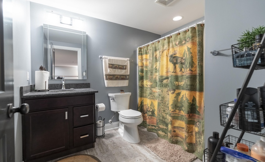 9863 Elle Ave-67