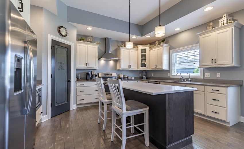 9863 Elle Ave-37