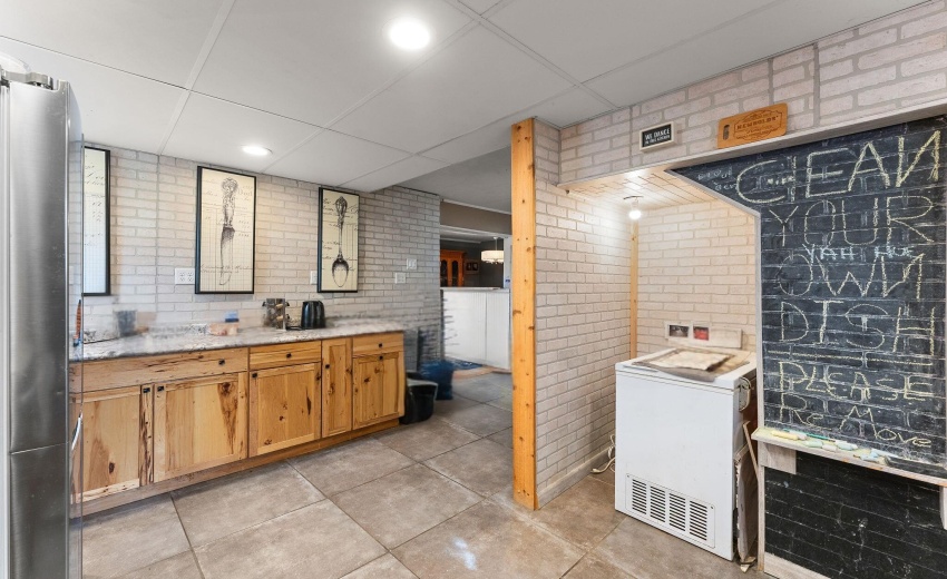 kitchen 3 up