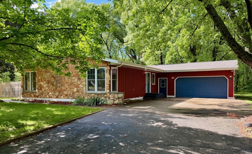 Peck 2120 E 200 S Knox