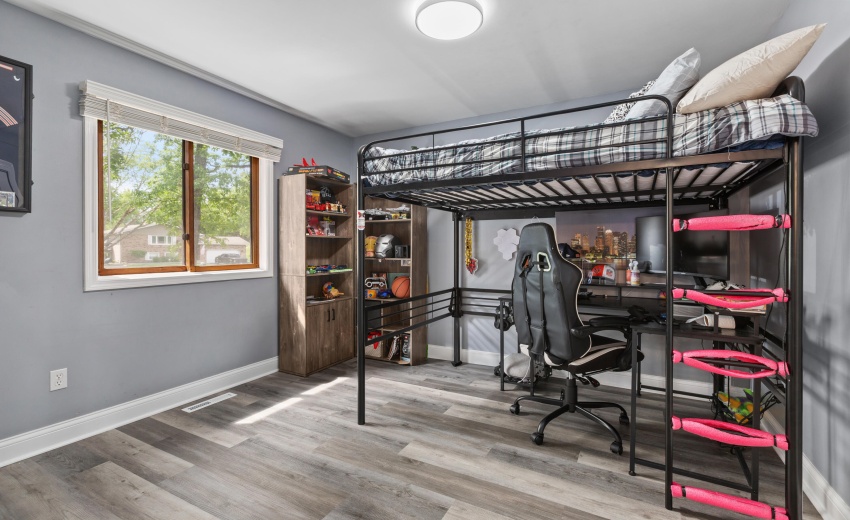 main_floor_bed_1