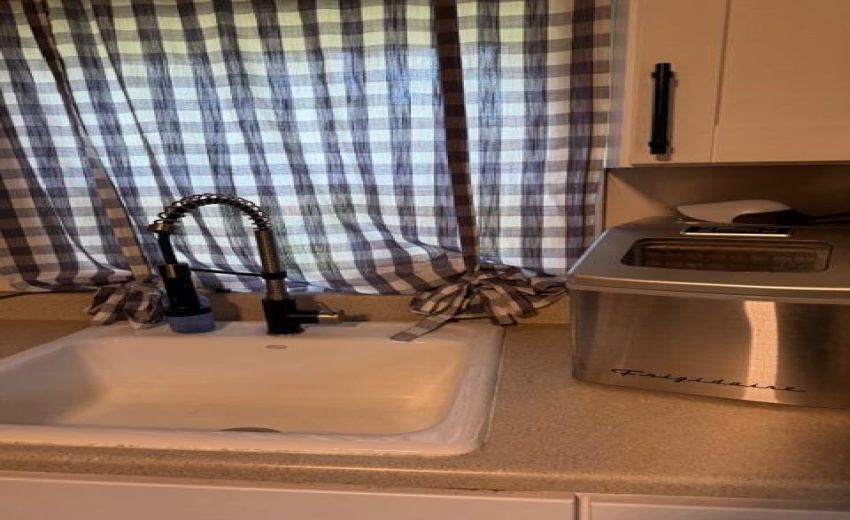 Kitchen Sink