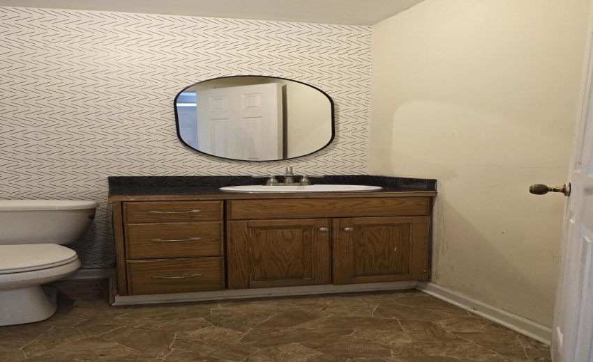 2207 County Line Road Half Bath