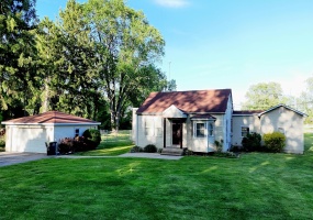 2207 County Line Road, Portage, Indiana, 3 Bedrooms Bedrooms, 10 Rooms Rooms,2 BathroomsBathrooms,Residential,For Sale,County Line,NRA839584 2207 County Line Road, Portage, Indiana, 3 Bedrooms Bedrooms, 10 Rooms Rooms,2 BathroomsBathrooms,Residential,For Sale,County Line,NRA839584