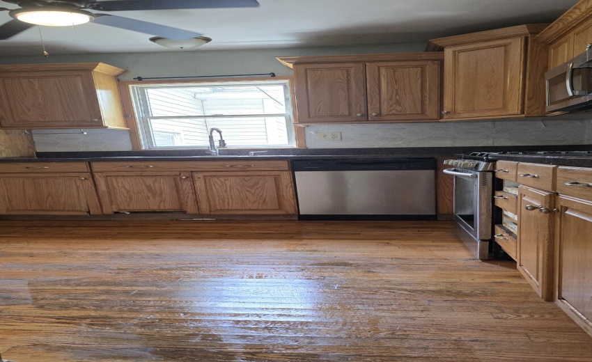 2207 County Line Road Kitchen