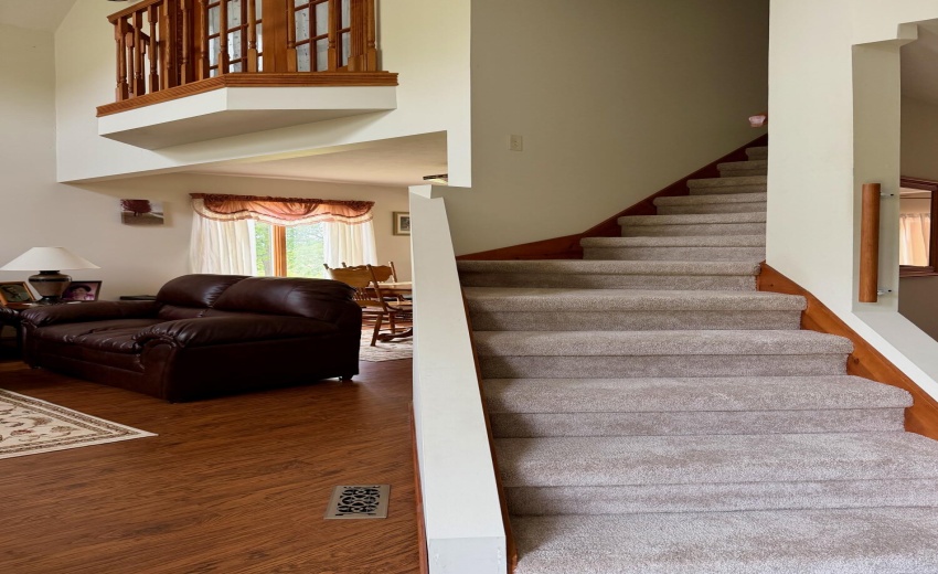 Stairs Up