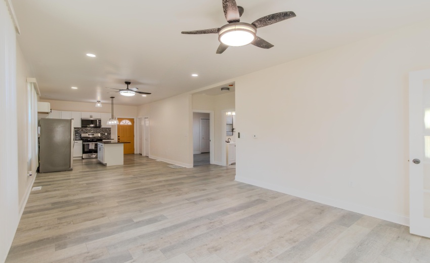 3678 Jackson Living Room