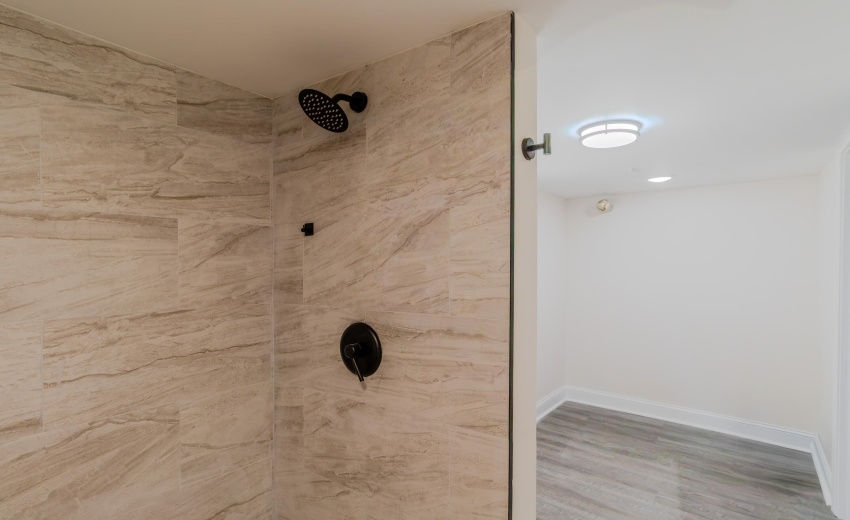 Bathroom & Laundry